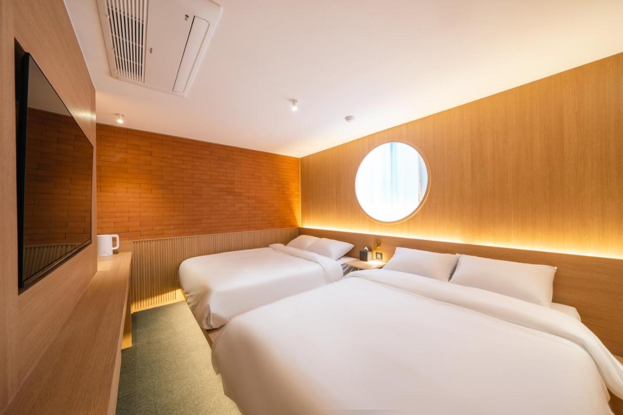 Y Collection By Unboundi Gyeongju Hotel Bagian luar foto