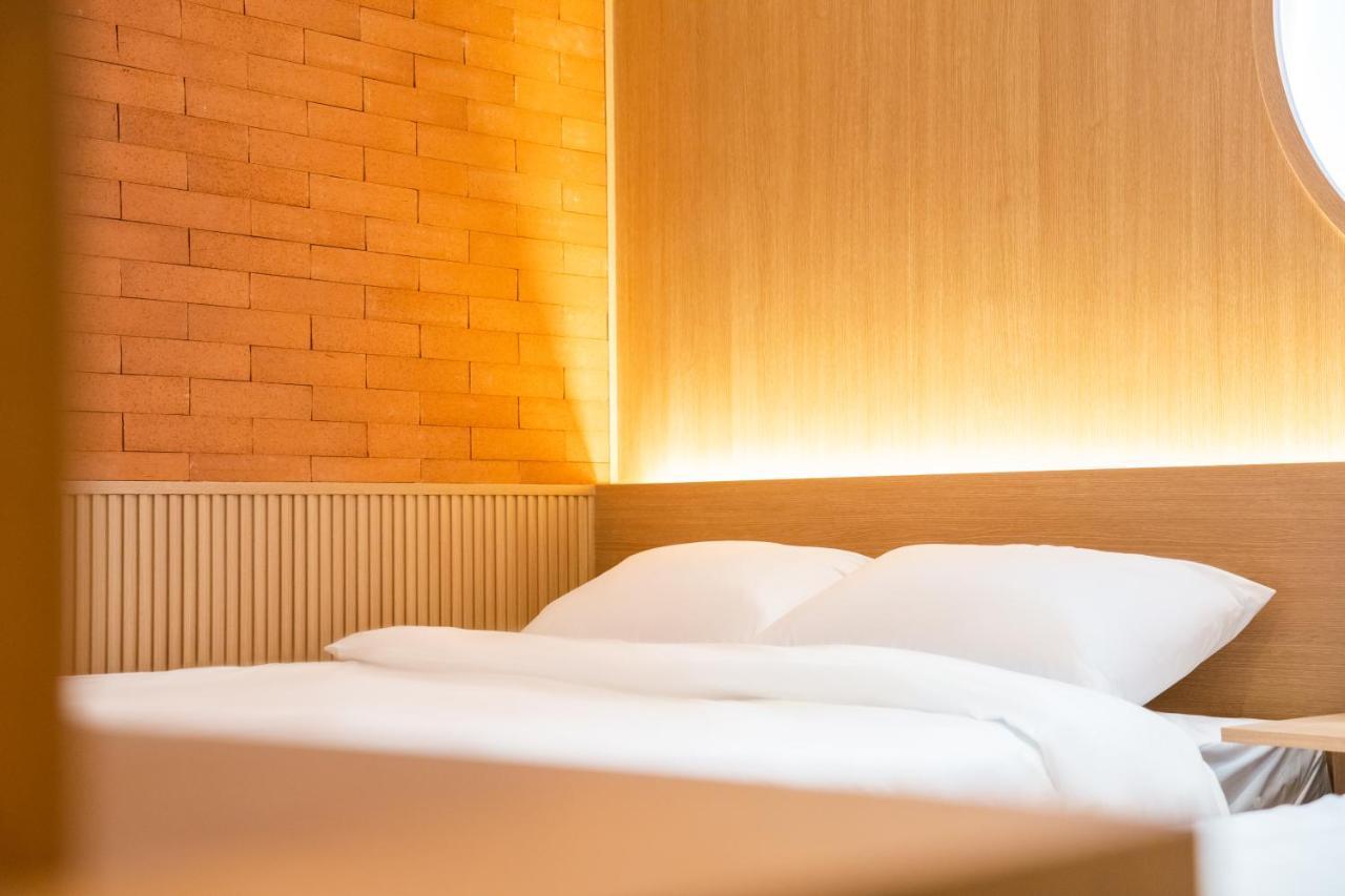 Y Collection By Unboundi Gyeongju Hotel Bagian luar foto